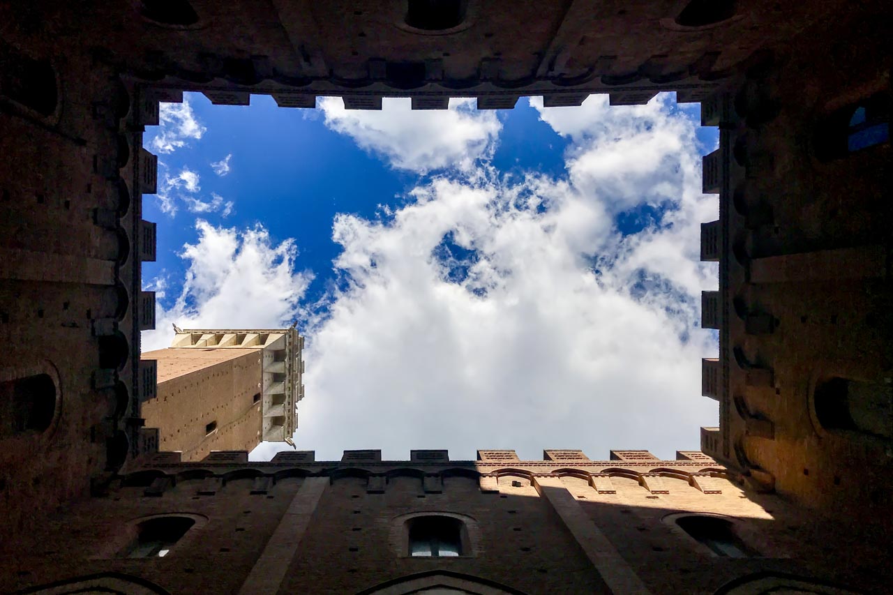 Torre del Mangia, Siena - cortile interno